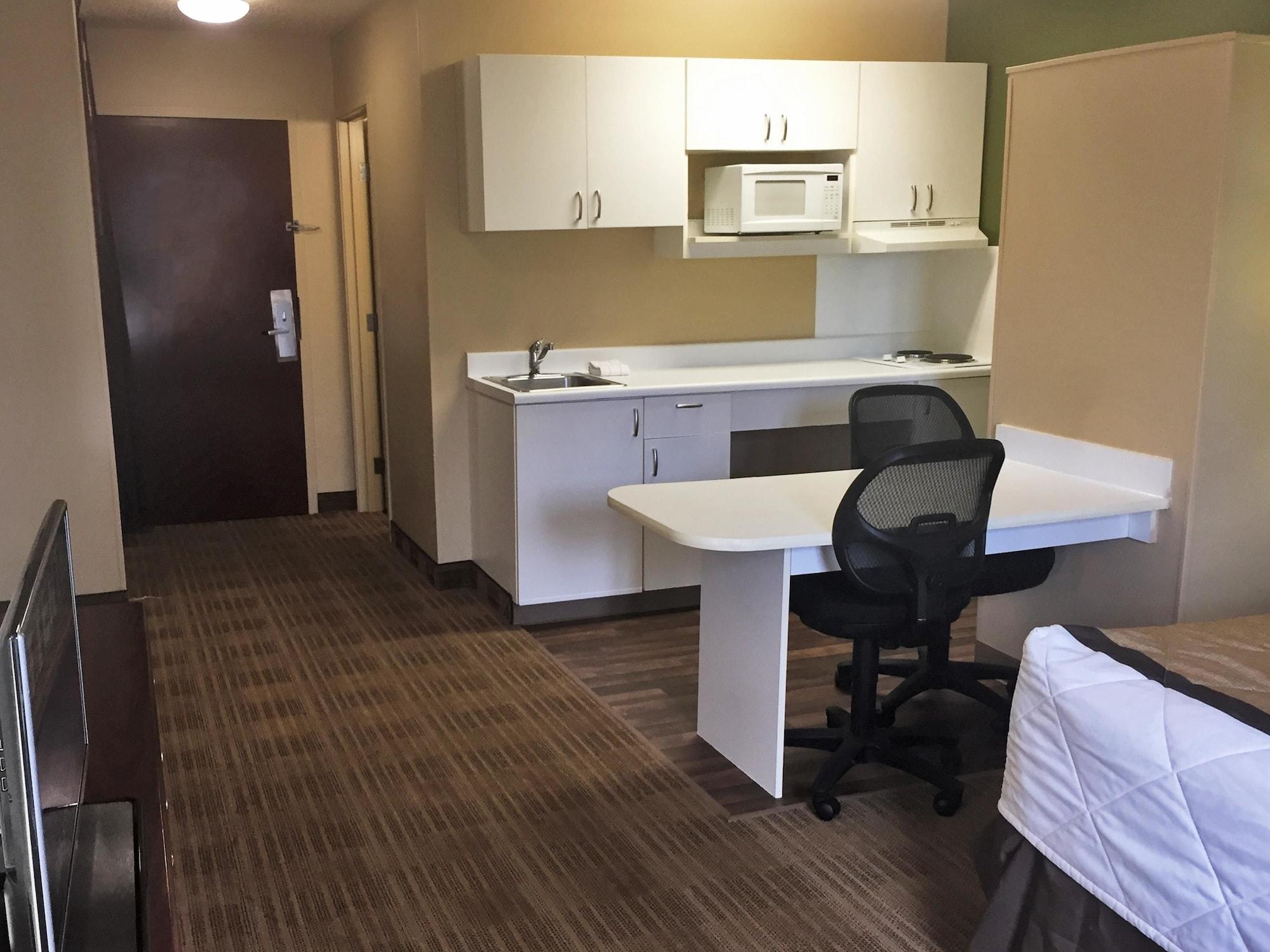 Extended Stay America Select Suites - Chicago - Naperville - West Eksteriør billede