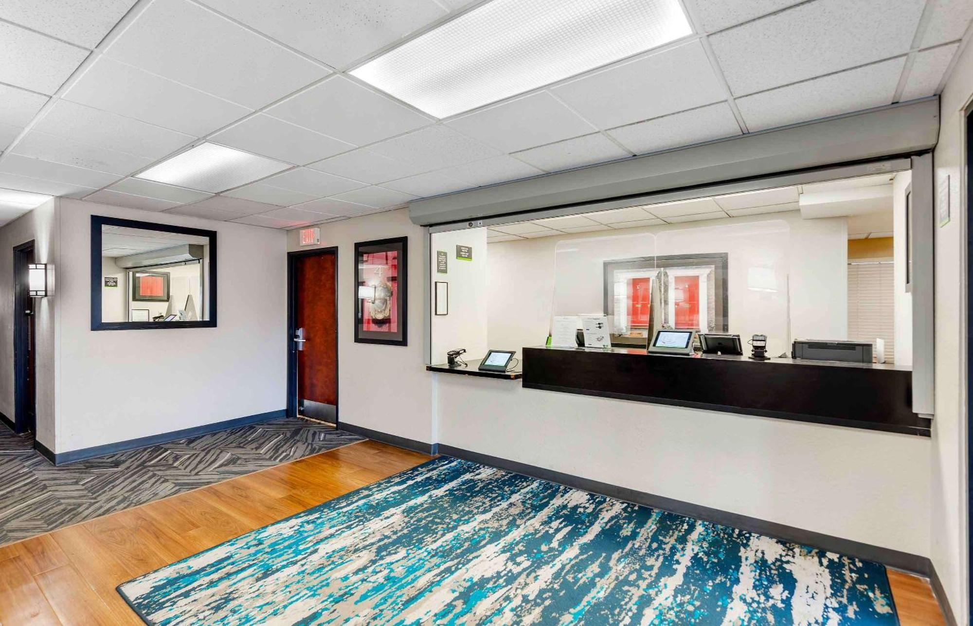 Extended Stay America Select Suites - Chicago - Naperville - West Eksteriør billede